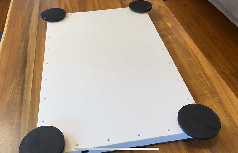 d86c62_a9664229dc3140448b2f077207b314b6mv2-1